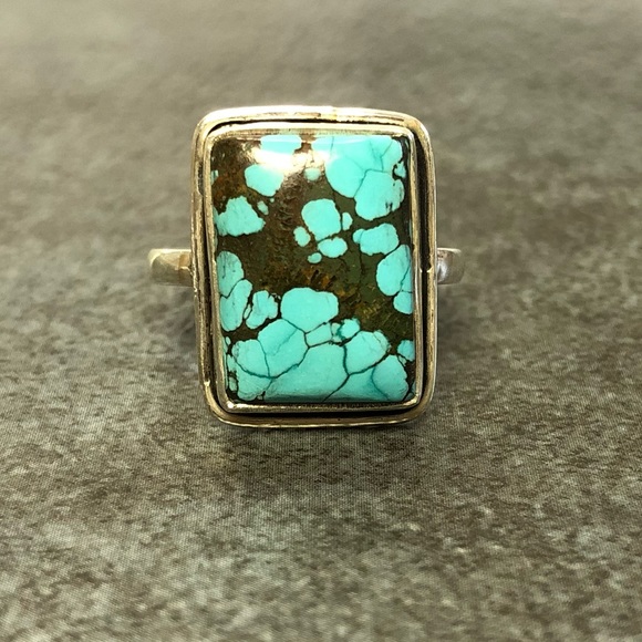 Vintage Jewelry - Sterling Silver 925 Ring Size 8 Turquoise Stone